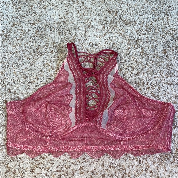 Victoria Secrets Bralette - Picture 1 of 3